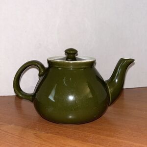 Hall Hunter Green ~ Teapot